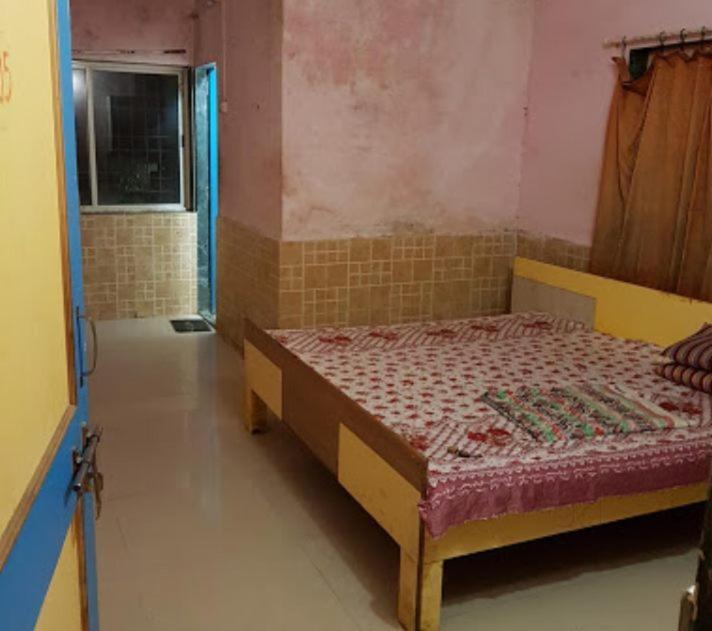 Chandrika Guest House Daman Esterno foto